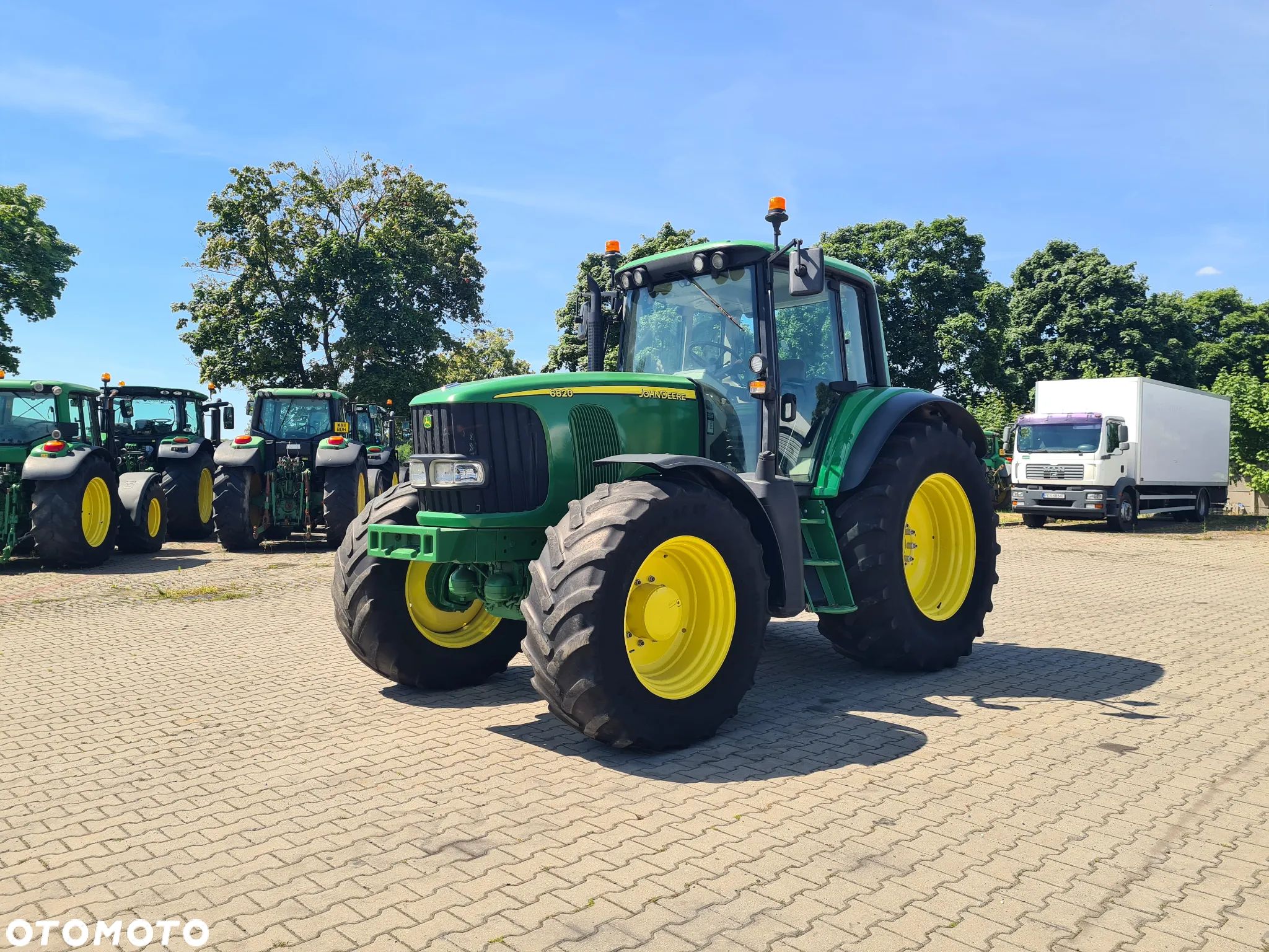 John Deere 6820, TLS - 1