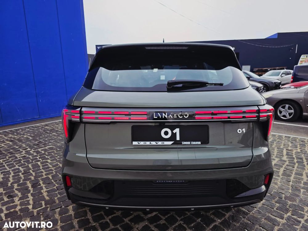 Lynk&Co 01 - 7