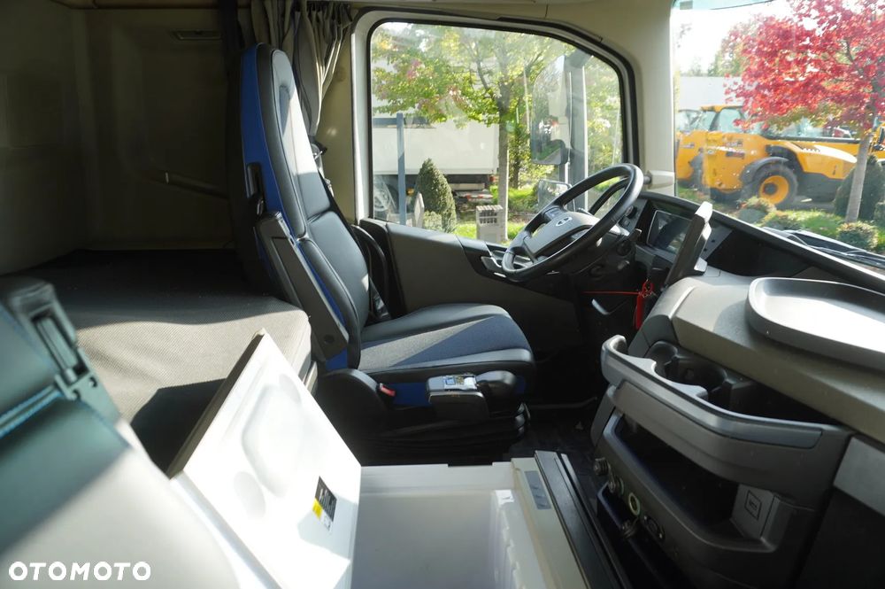 Volvo FH 420 6x2 / BDF / 2022 - 23