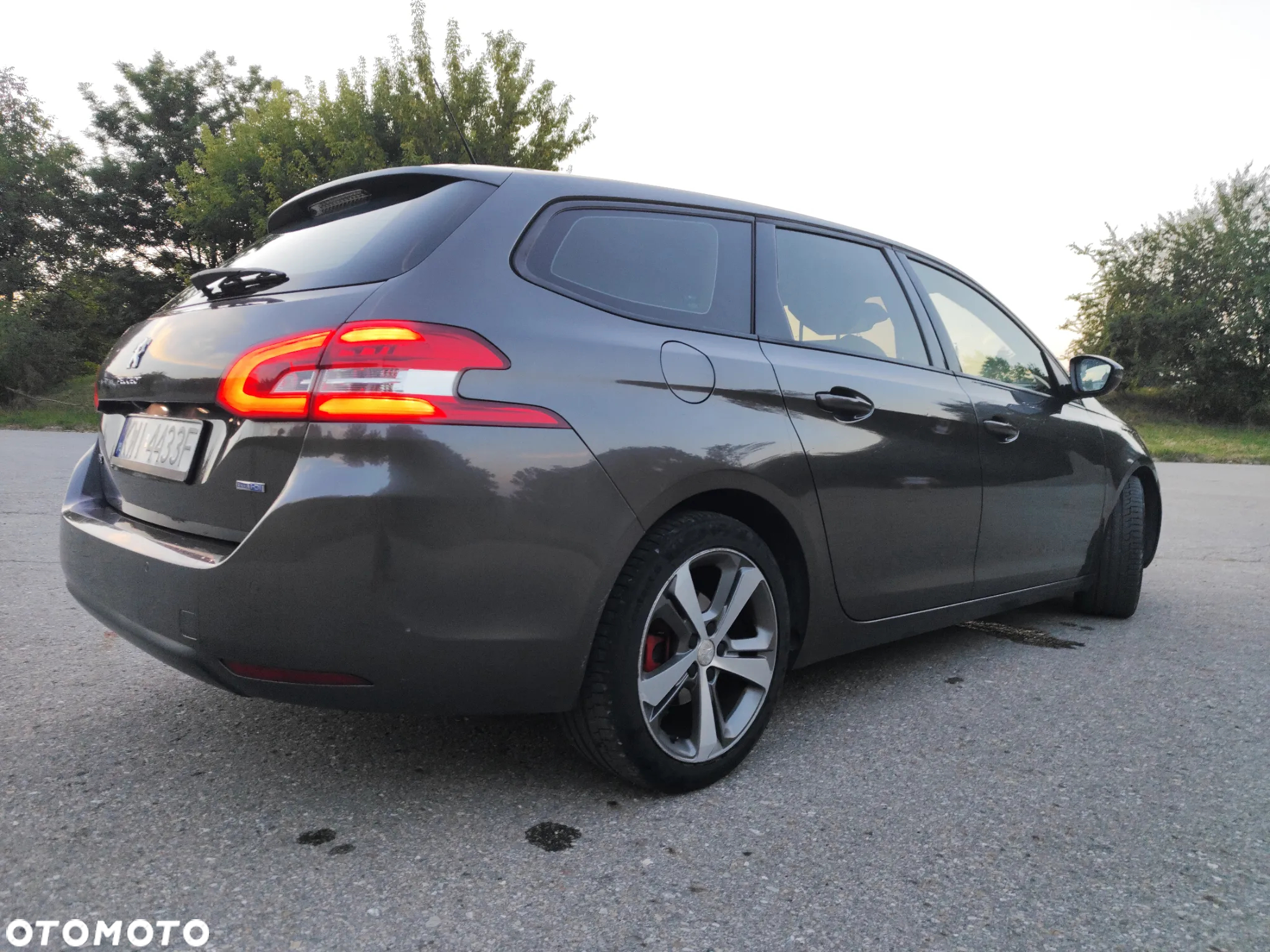 Peugeot 308 SW 2.0 Blue HDi Allure S&S - 4