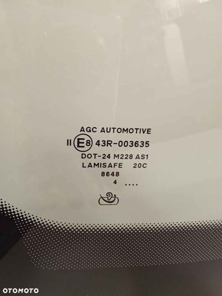 Szyba przednia AUDI Q3 2018- 5 DRZWI SUV - 4