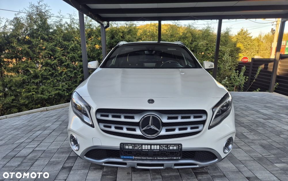 Mercedes-Benz GLA 250 4-Matic - 3