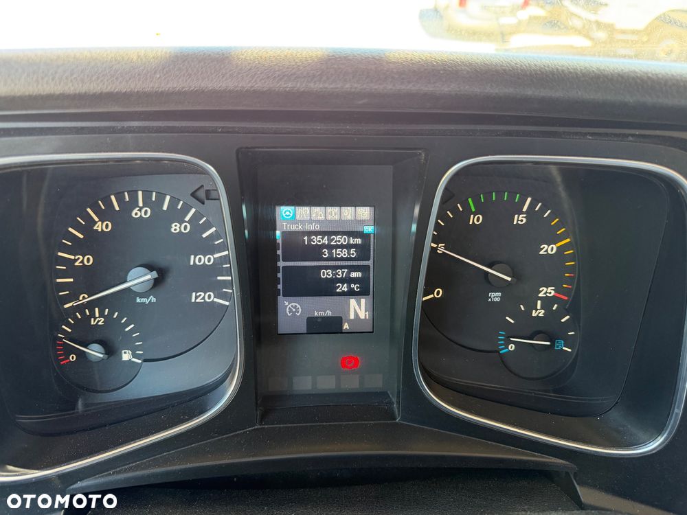 Mercedes-Benz Actros 1845 - 14