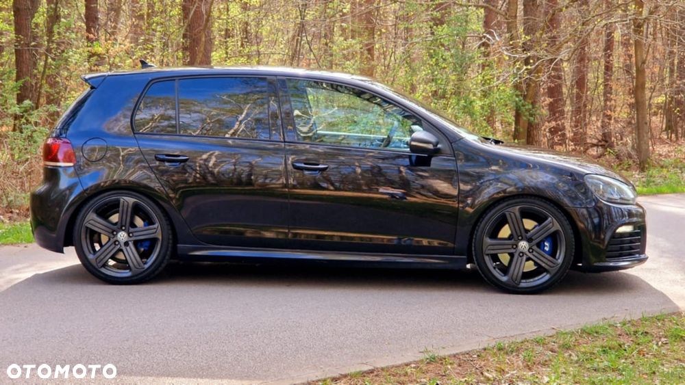 Volkswagen Golf 2.0 TSI 4Mot R - 3