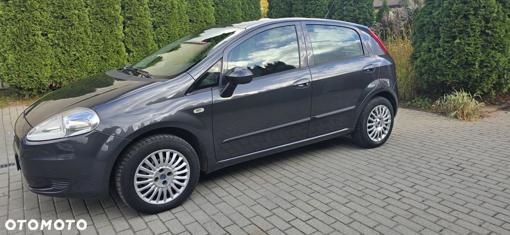 Fiat Punto 1.2 8V - 12