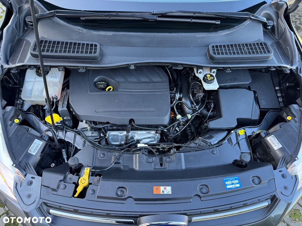 Ford Kuga - 37