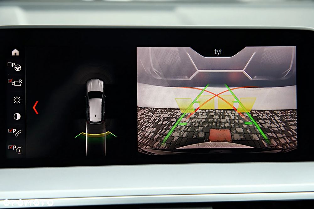 BMW X3 xDrive20i GPF Advantage - 35