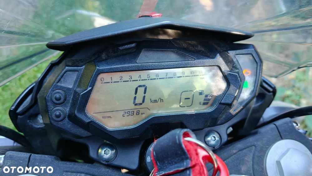 Benelli BN 125 - 11