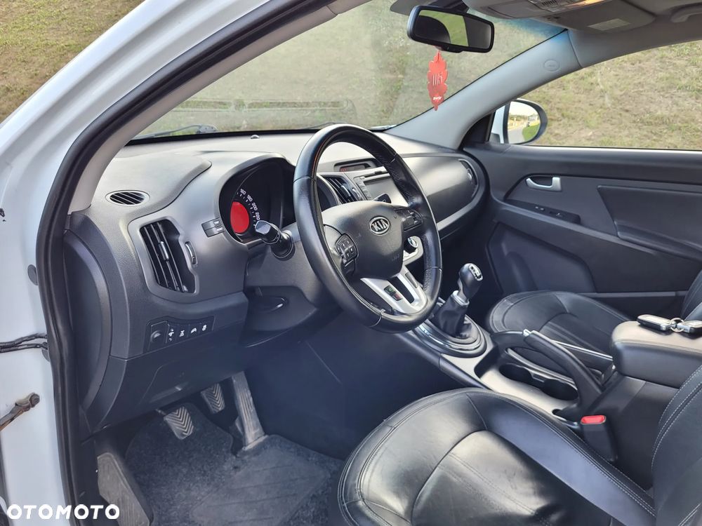 Kia Sportage 2.0 CRDI L AWD - 14