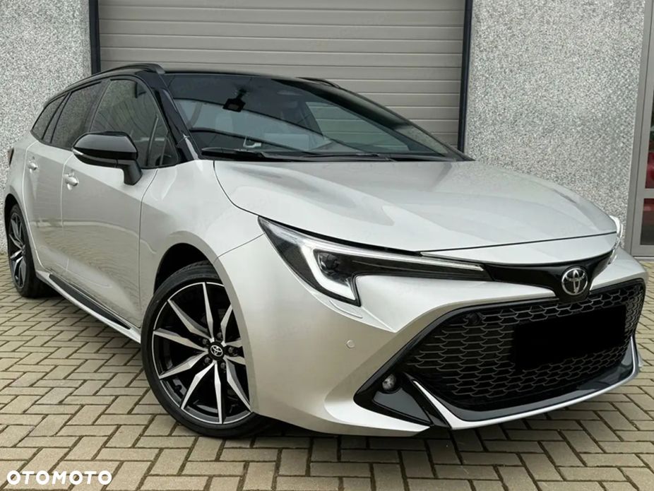 Toyota Corolla - 4
