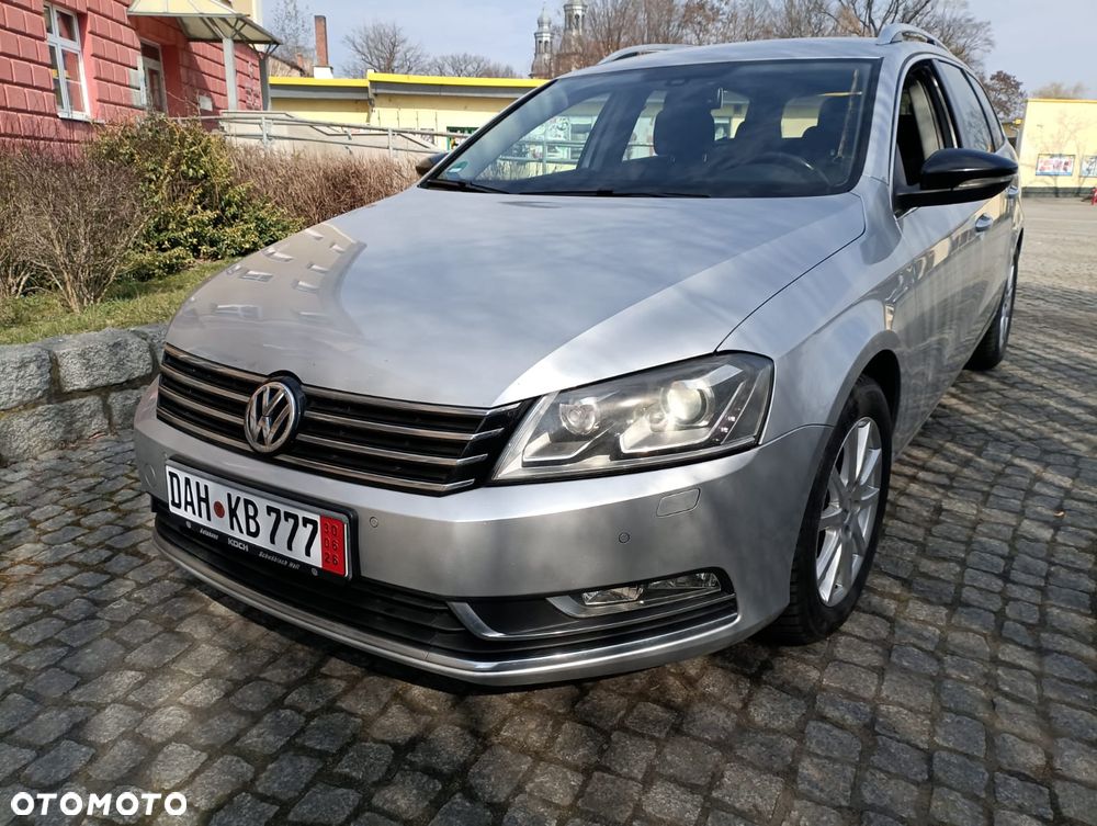 Volkswagen Passat Variant 2.0 Blue TDI DPF Comfortline - 4
