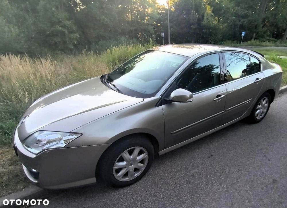Renault Laguna - 1