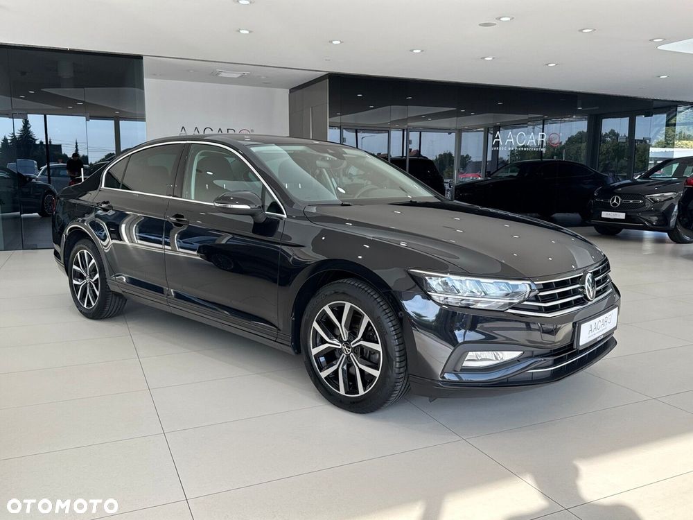 Volkswagen Passat 2.0 TDI EVO Business DSG - 6