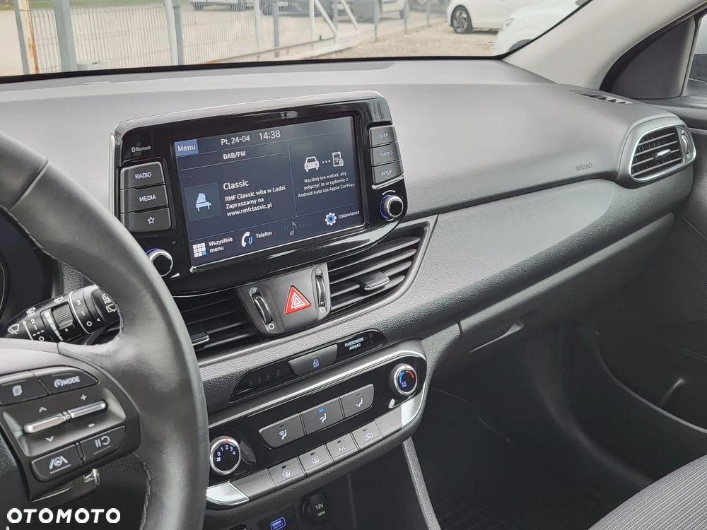 Hyundai i30 1.0 T-GDI Classic + - 18