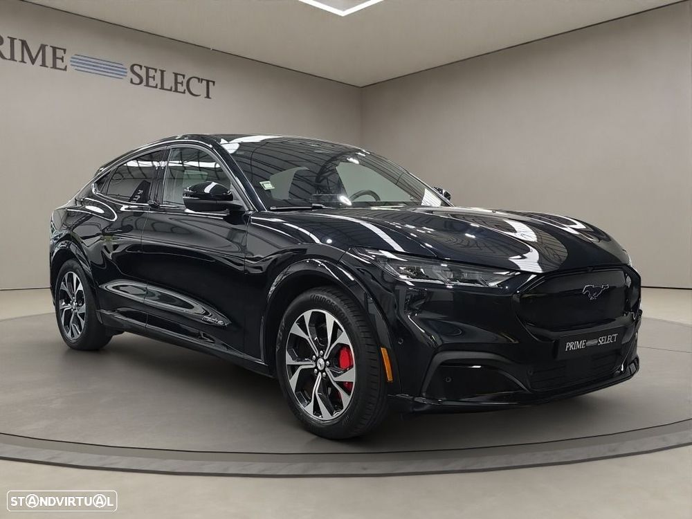 Ford Mustang Mach-E Alargada AWD - 1