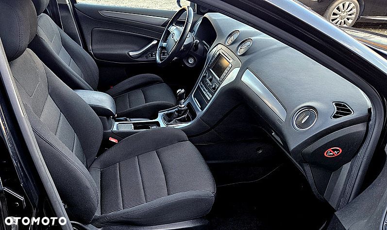 Ford Mondeo SW 2.0 TDCi Titanium S - 19