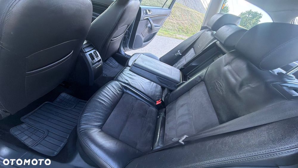 Skoda Octavia 2.0 TDI DPF Laurin & Klement - 30