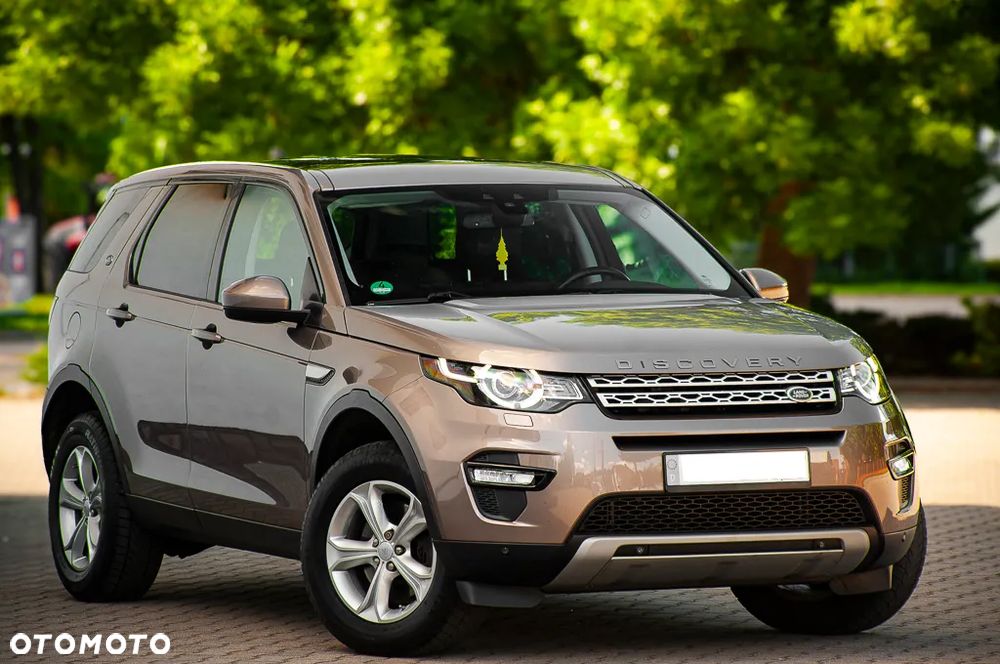 Land Rover Discovery Sport TD4 HSE Luxury - 9