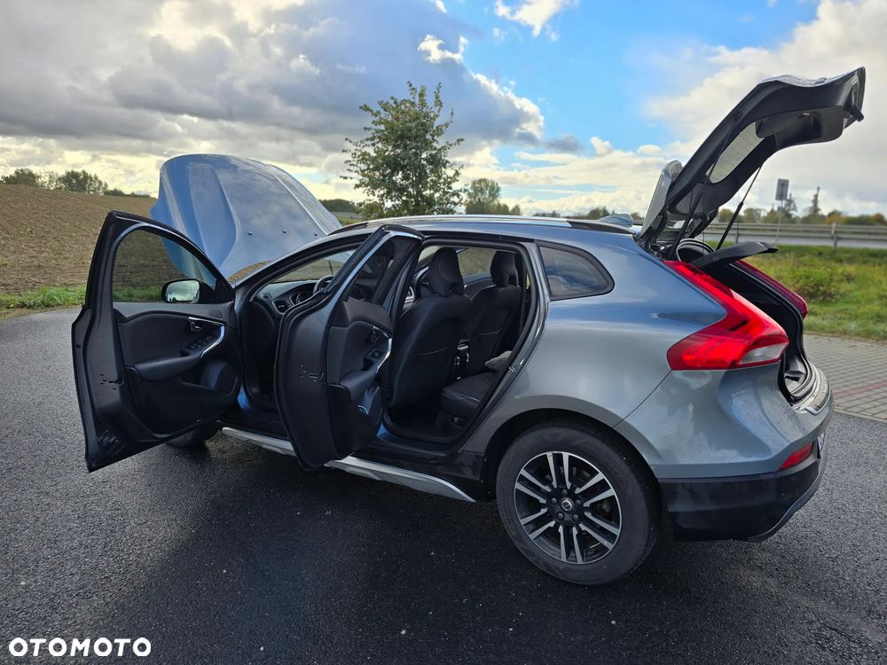 Volvo V40 D2 - 15