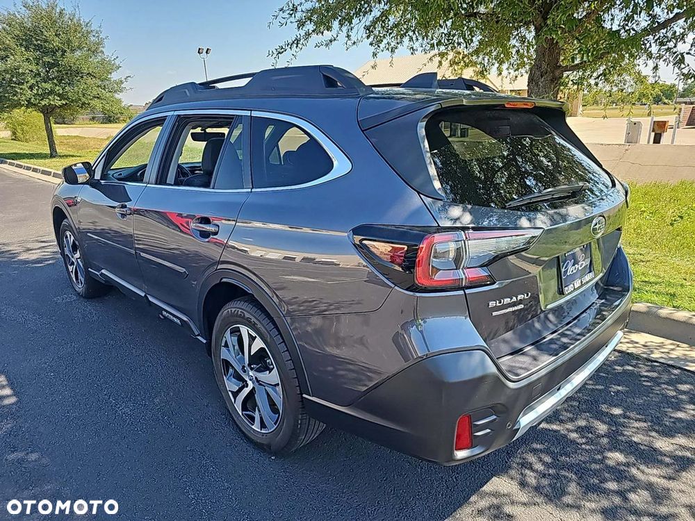Subaru Outback - 3