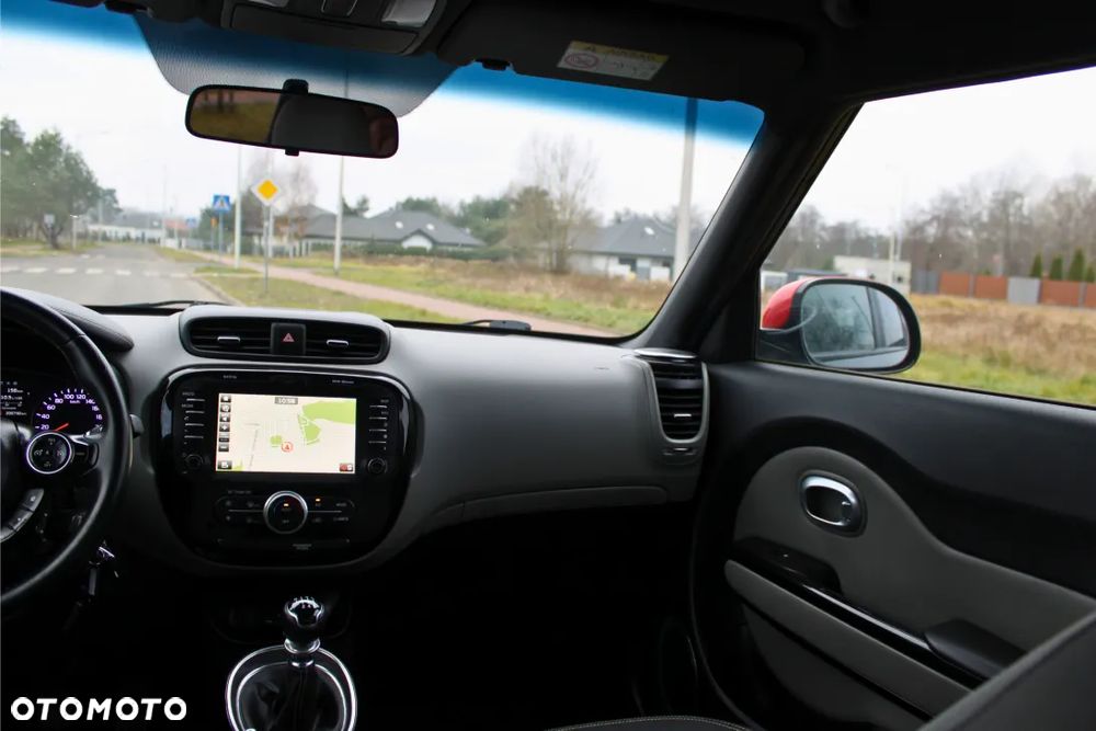 Kia Soul 1.6 CRDI Spirit - 25