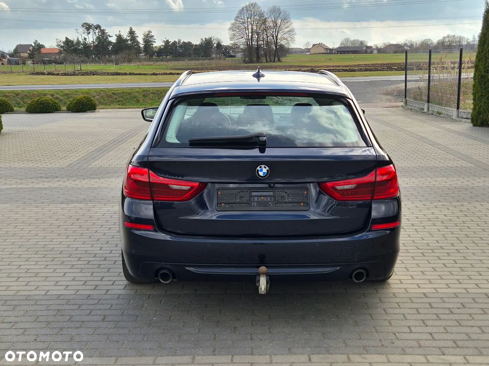 BMW Seria 5 530d xDrive Sport Line - 6