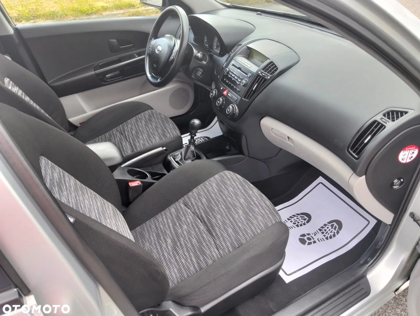 Kia Ceed Cee'd 1.4 Comfort + - 28