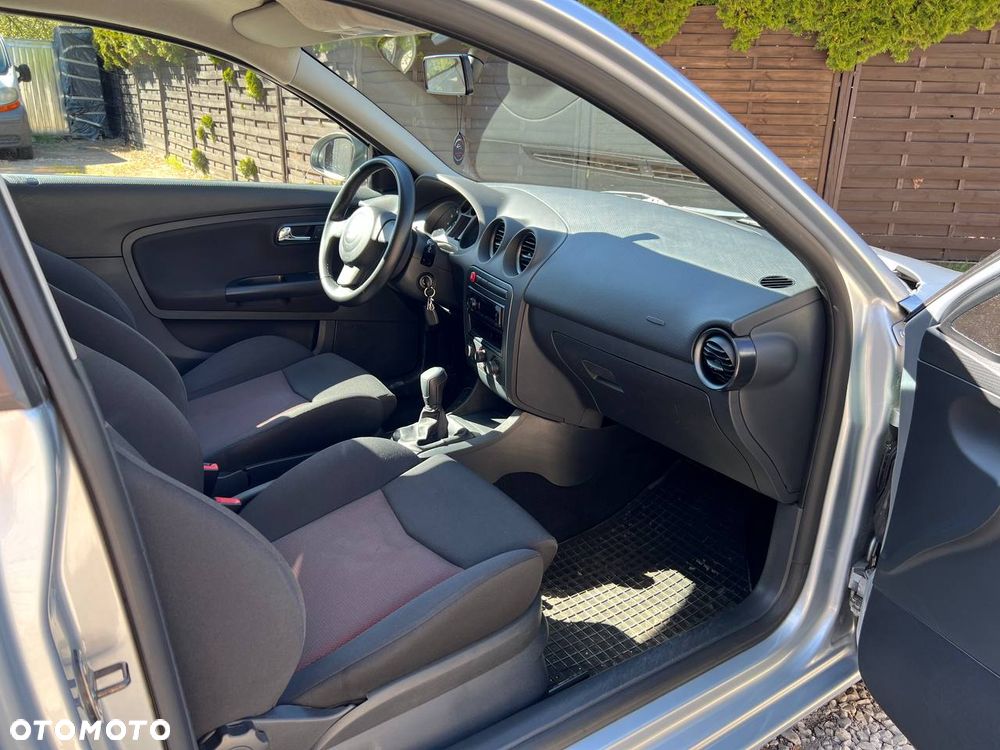 Seat Ibiza SC 1.4 16V Entry - 10