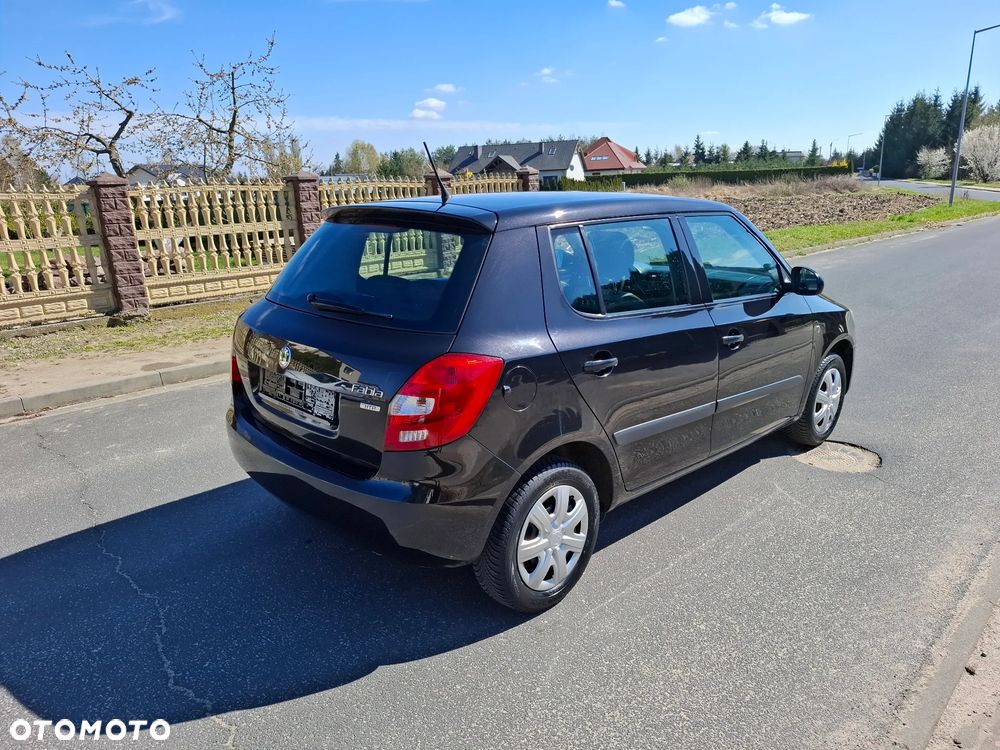 Skoda Fabia 1.2 HTP Active - 3