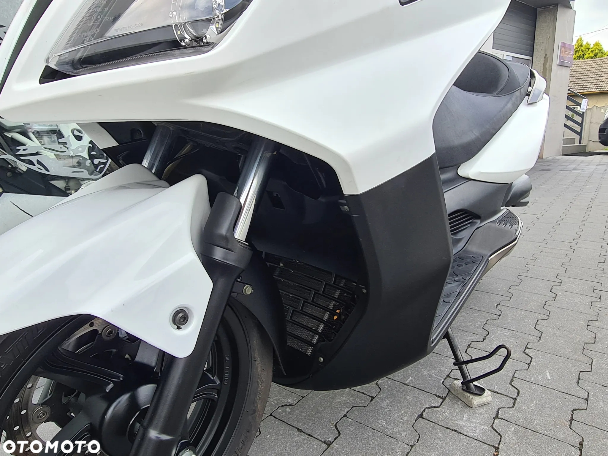 Kymco Downtown - 7