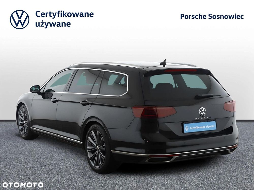 Volkswagen Passat Variant 2.0 TSI Elegance DSG - 4