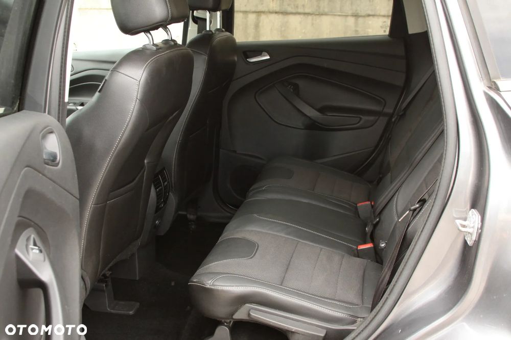 Ford Kuga 2.0 TDCi Titanium - 16