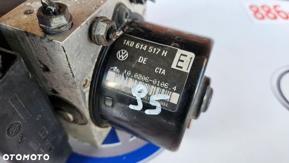 VW Golf 5 V  Pompa hamulcowa ABS Sterownik pompy 1K0907379K 1K0614517H - 5