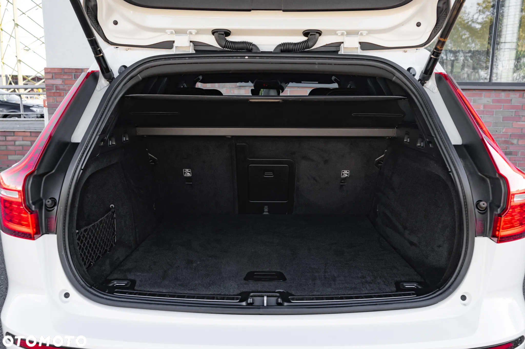 Volvo V60 B4 D Geartronic RDesign - 40