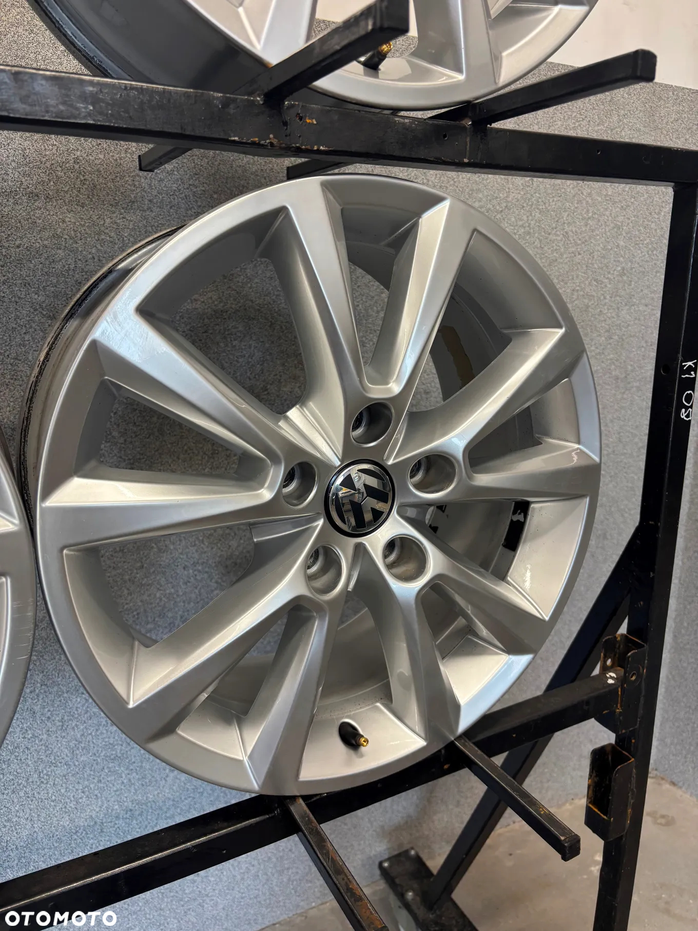 4 FELGI ALU. VW TOUAREG,AUDI Q7,PORSCHE CAYENNE 18'' 8J ET53 5x130 - 9