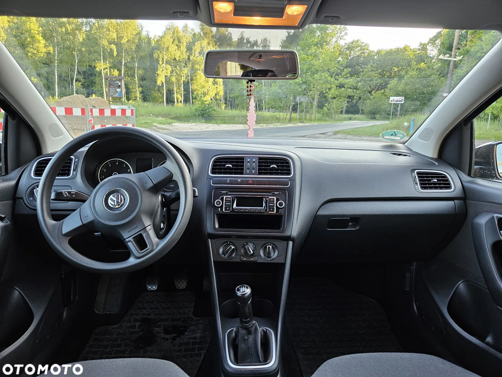 Volkswagen Polo 1.2 TSI Comfortline - 9