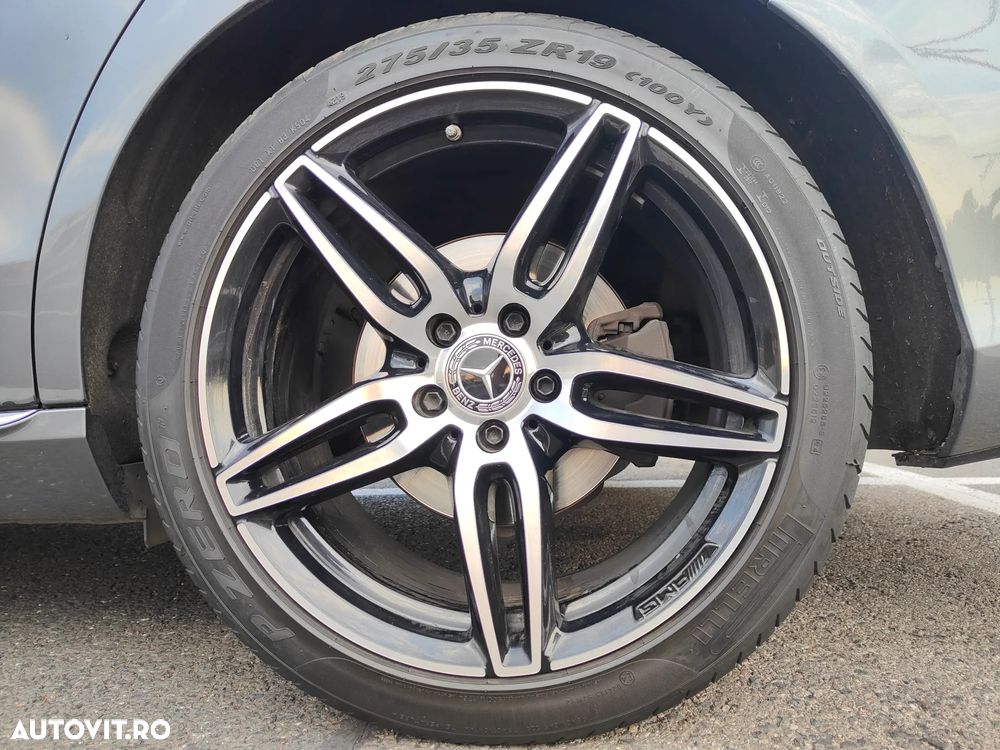 Mercedes-Benz E 220 d 4Matic 9G-TRONIC - 4