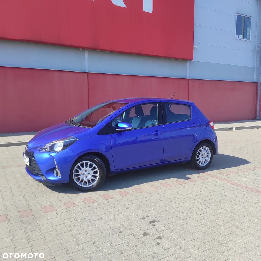 Toyota Yaris 1.5 Premium - 3