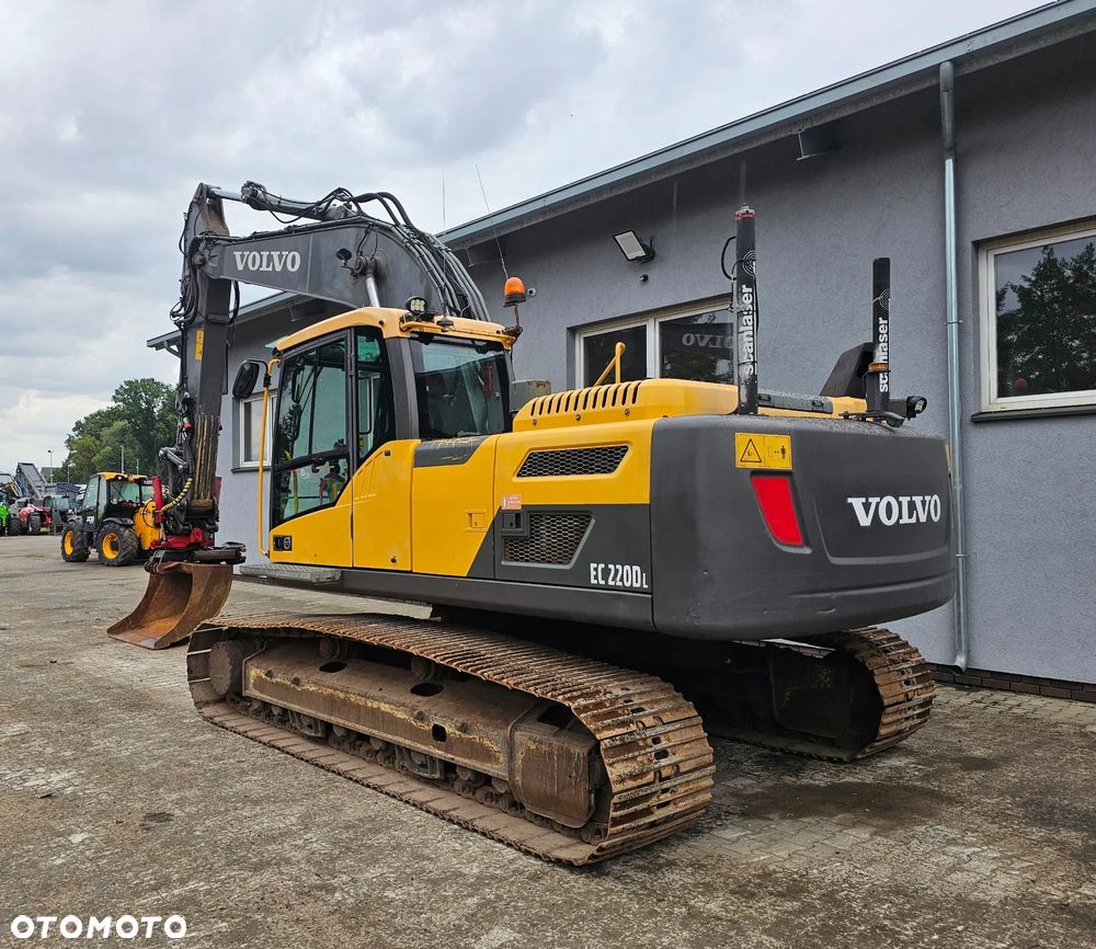 Volvo EC 220DL - 5