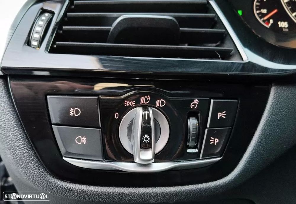 BMW 530 e iPerformance Pack M - 23