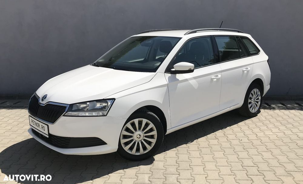 Skoda Fabia 1.0 TSI Ambition - 2