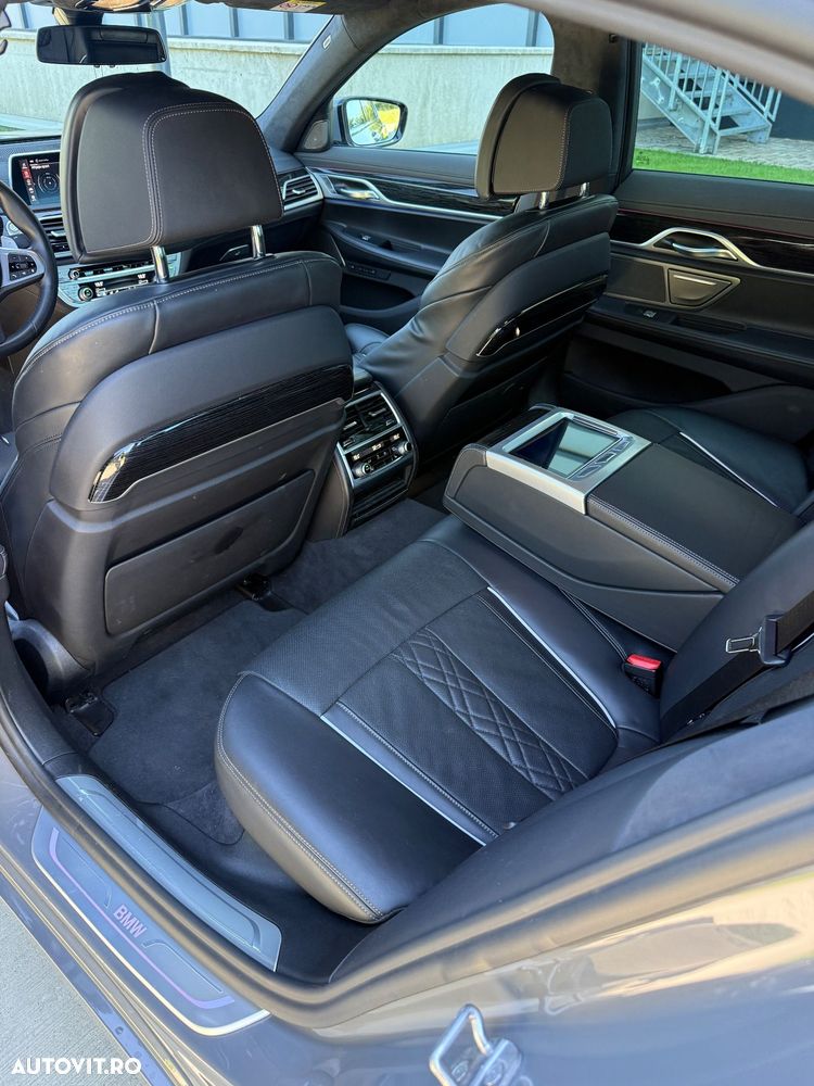 BMW Seria 7 730d xDrive - 18