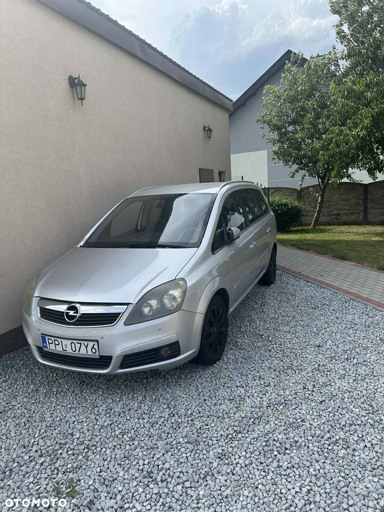 Opel Zafira 1.9 CDTI Elegance - 2