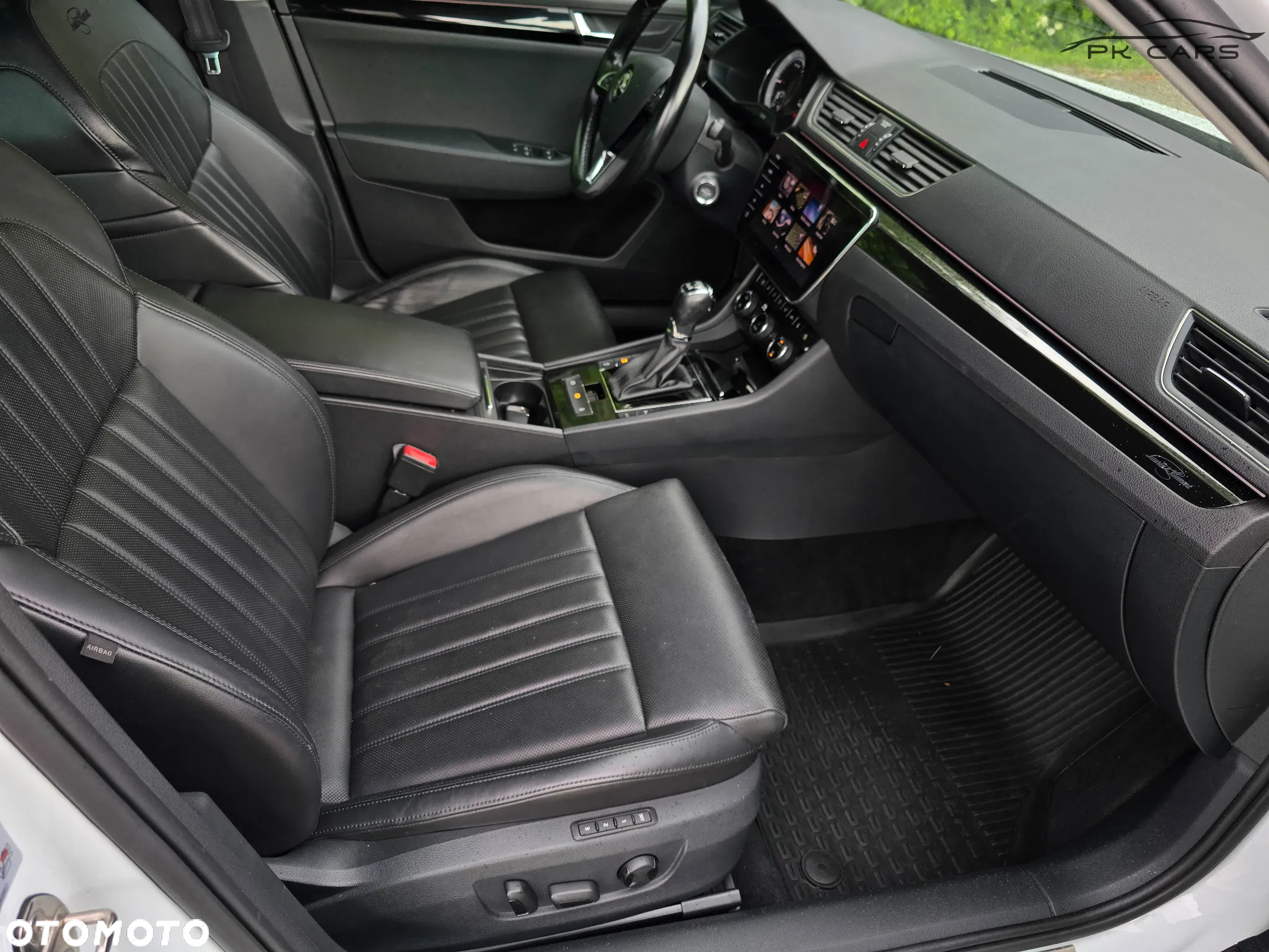 Skoda Superb Combi 2.0 TDI 4x4 DSG L&K - 39
