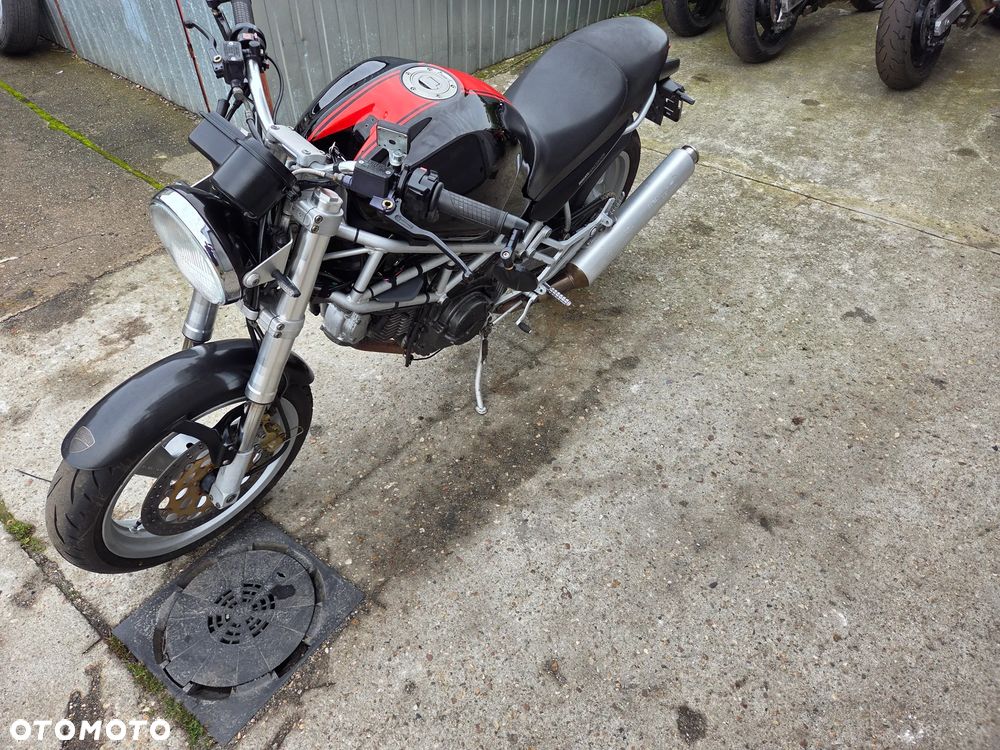 Ducati Monster - 5