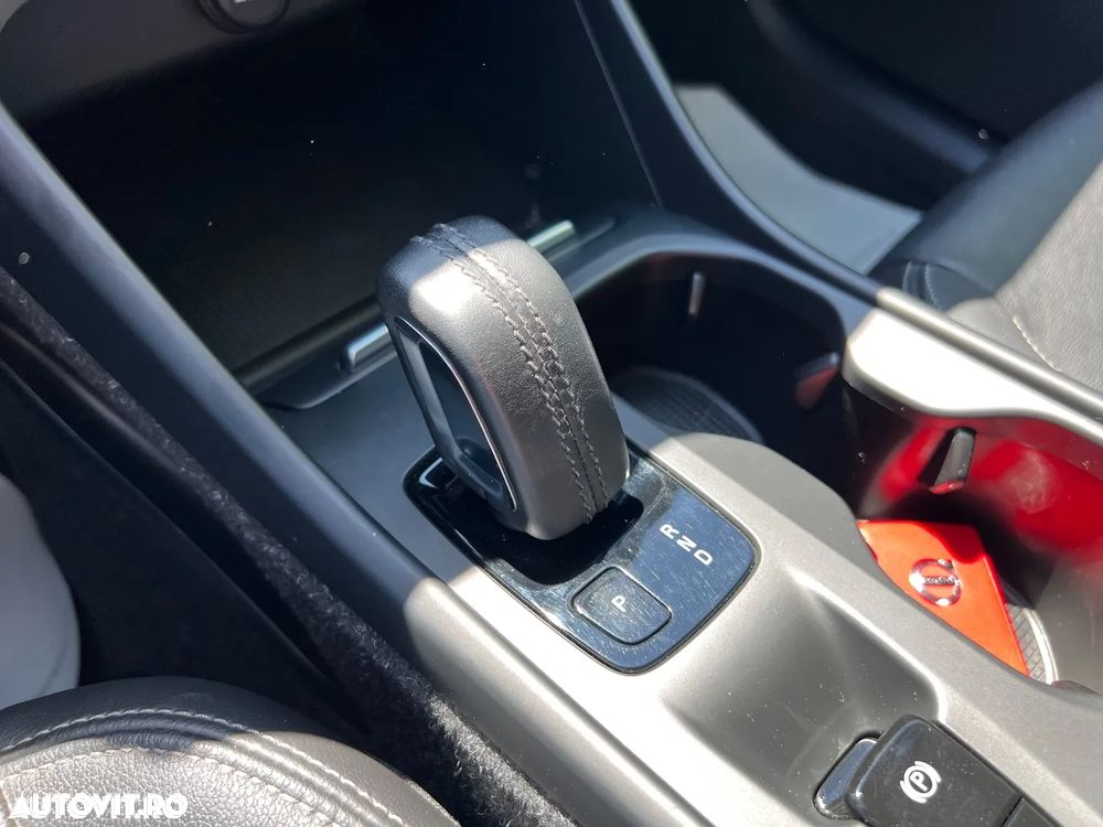Volvo XC 40 D3 Momentum - 16