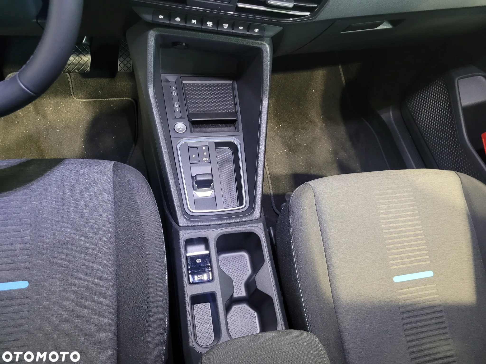 Ford Tourneo Connect Grand - 7