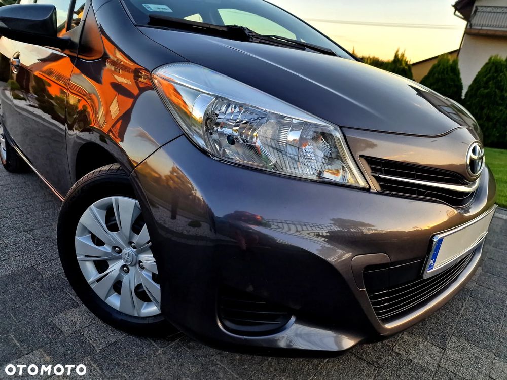Toyota Yaris 1.0 Sol - 20