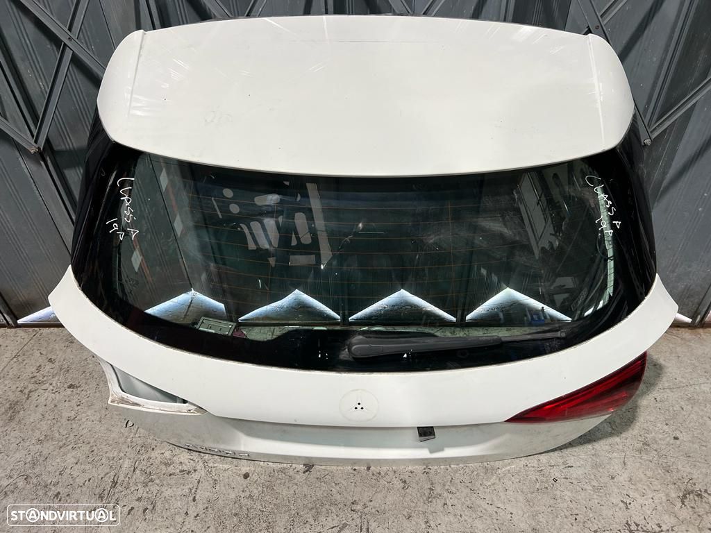 Tampa da Mala Mercedes Class A 2019 - 1