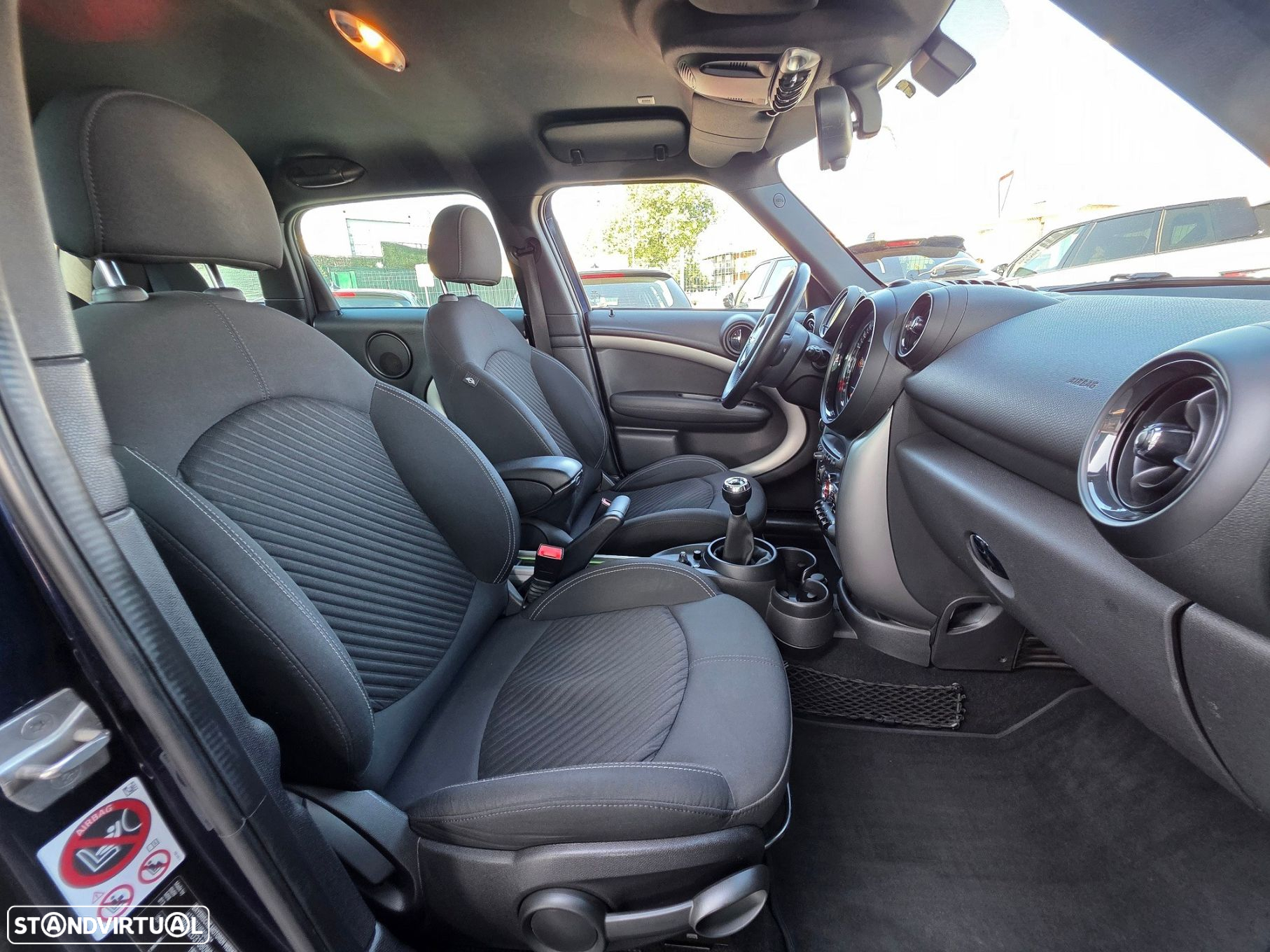 MINI Countryman Cooper D - 17
